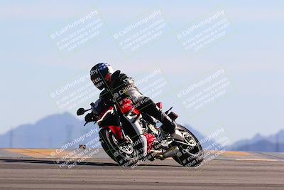 media/Jan-13-2024-SoCal Trackdays (Sat) [[9c032fe5aa]]/Turn 9 (120pm)/